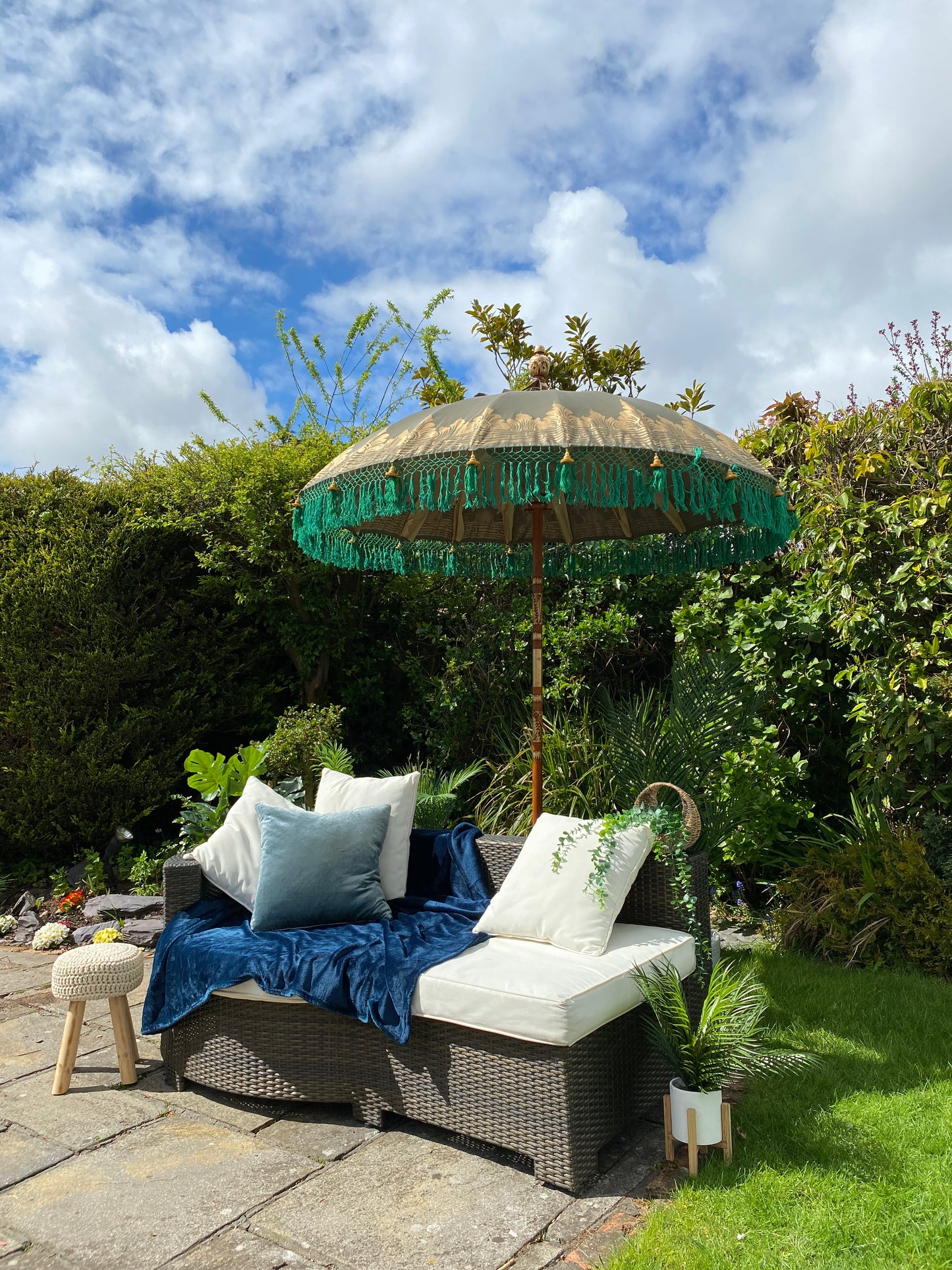 green bali parasol umbrella