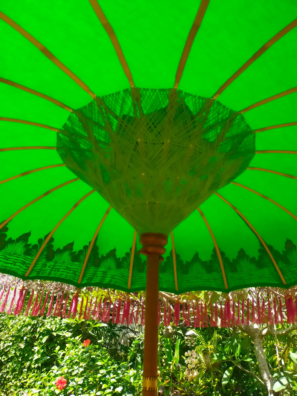 green bali parasol