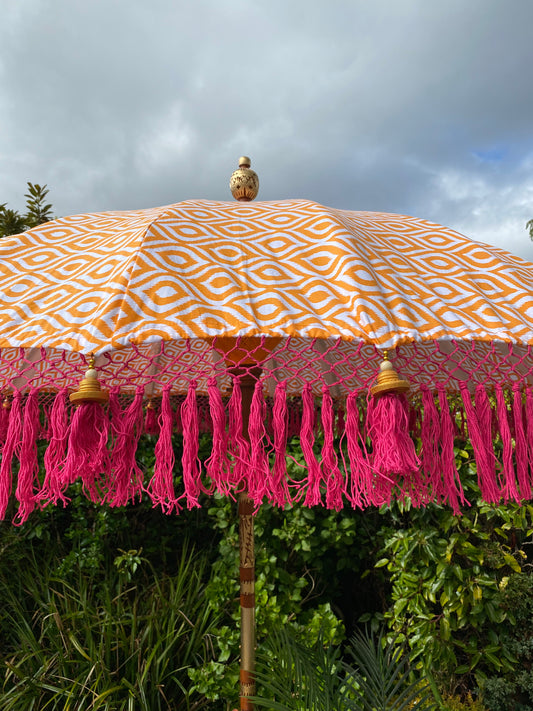orange geometric print parasol